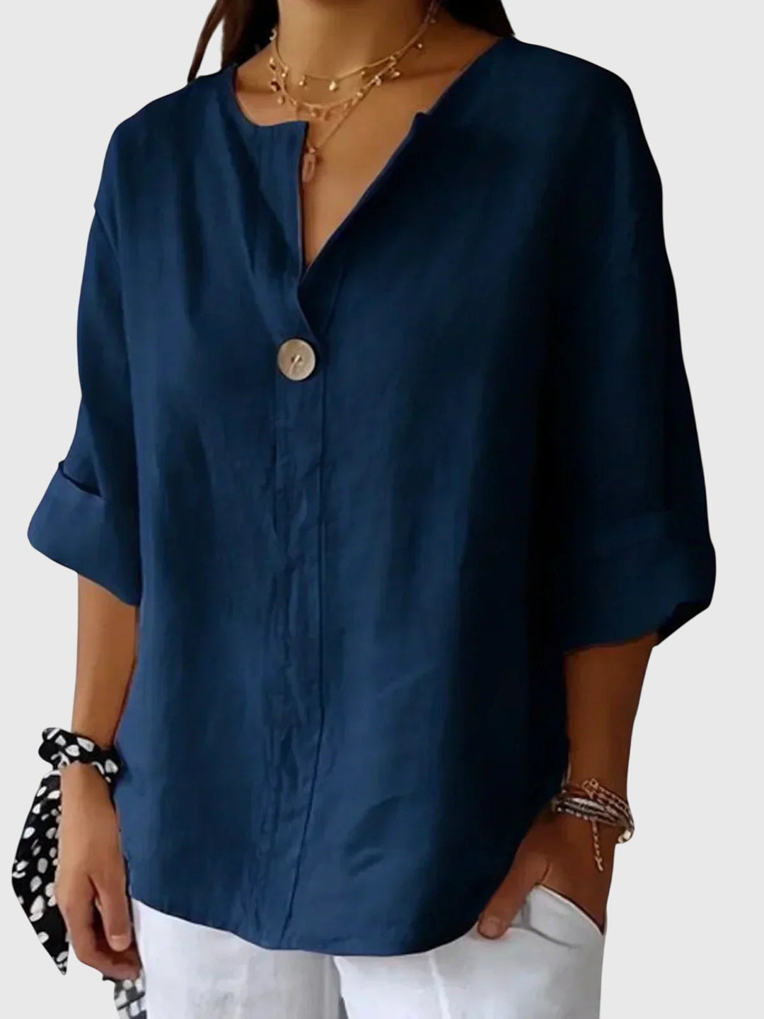 Annie | Chic Comfort Blouse